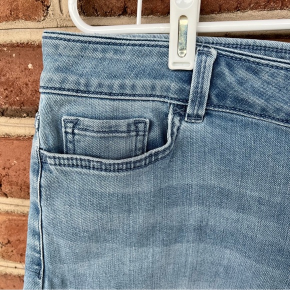 Liz Claiborne size 10 wide leg shorts/Culottes - Picture 4 of 9